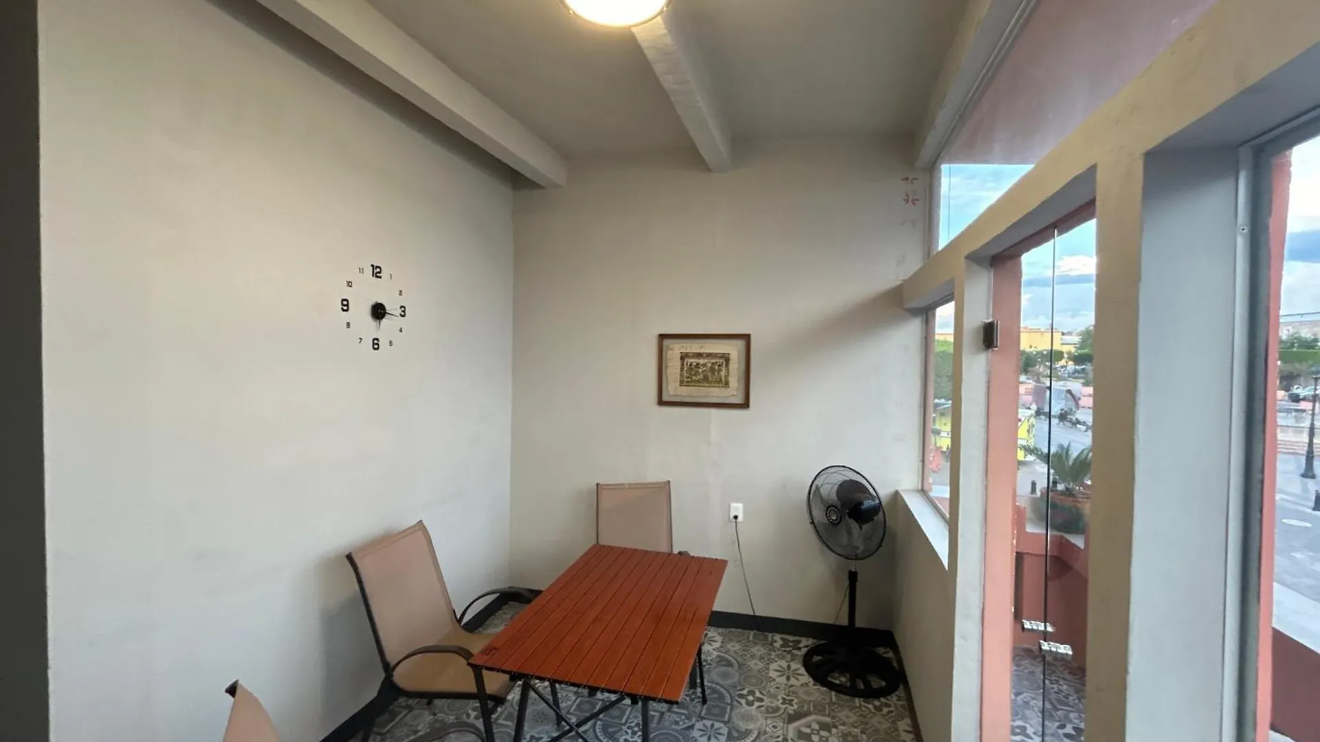 Hotel Lolita & Enri, La Mejor Ubicacion Y Vista En El Centro De Querétaro Pensión